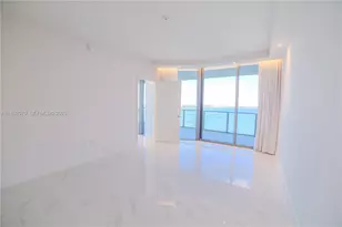 700 NE 24th St, Miami, FL 33137 - Photo 9