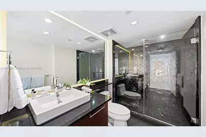 101 20th St #3903, Miami Beach, FL 33139 - Photo 19