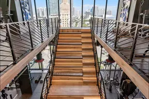 398 NE 5th St, Miami, FL 33132 - Photo 27