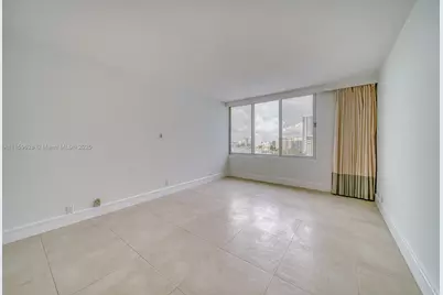 1000 West Ave #1423, Miami Beach, FL 33139 - Photo 23