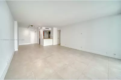 1000 West Ave #1423, Miami Beach, FL 33139 - Photo 15