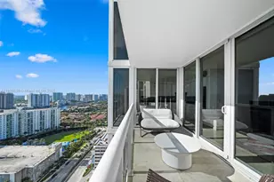 19111 Collins Ave, Sunny Isles Beach, FL 33160 - Photo 17