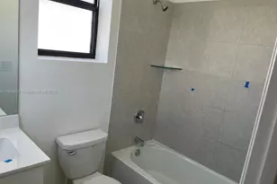 945 NE 211th St, Miami, FL 33179 - Photo 13