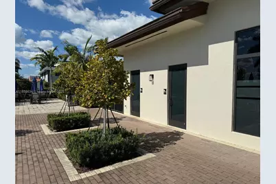 945 NE 211th St, Miami, FL 33179 - Photo 29
