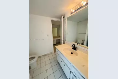 5701 Collins Ave #709, Miami Beach, FL 33140 - Photo 3