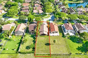 3887 NW 7th Pl, Deerfield Beach, FL 33442 - Photo 35