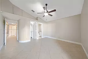 3887 NW 7th Pl, Deerfield Beach, FL 33442 - Photo 11