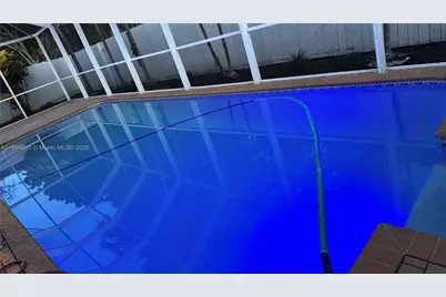 10500 NW 2nd Ct, Plantation, FL 33324 - Photo 19