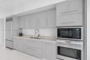 485 Brickell Ave, Miami, FL 33131 - Photo 13