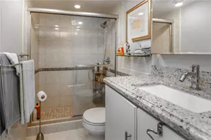 3001 S Ocean Dr, Hollywood, FL 33019 - Photo 17