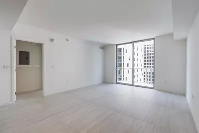 77 SE 5th St #2410, Miami, FL 33131 - Photo 57