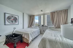 19201 Collins Ave, Sunny Isles Beach, FL 33160 - Photo 9