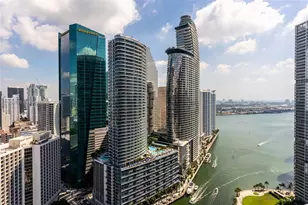 77 SE 5th St, Miami, FL 33131 - Photo 1