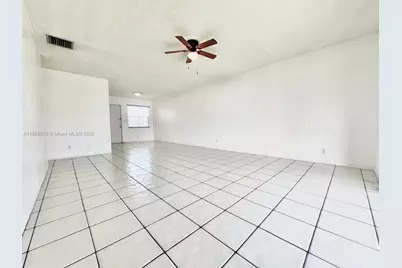 700 Layne Blvd #210, Hallandale Beach, FL 33009 - Photo 9