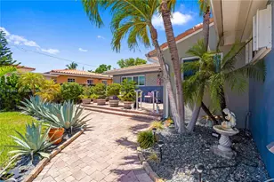 7528 Hispanola Ave, North Bay Village, FL 33141 - Photo 7