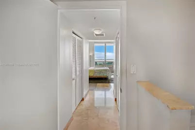 1800 N Bayshore Dr #509, Miami, FL 33132 - Photo 25