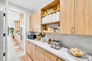 8821 SW 56th St, Miami, FL 33165 - Photo 25