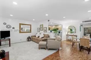 303 Burgundy G, Delray Beach, FL 33484 - Photo 15