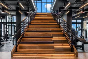 398 NE 5th St, Miami, FL 33132 - Photo 17