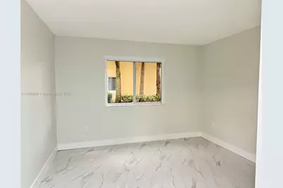 [Address not provided], Pembroke Pines, FL 33024 - Photo 37