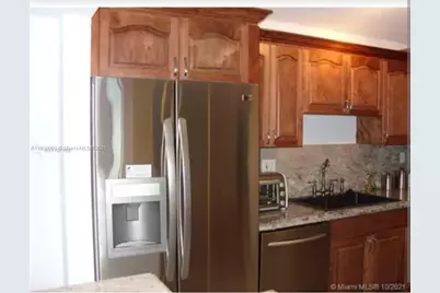 9735 NW 52nd St #411, Doral, FL 33178 - Photo 5