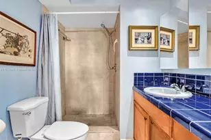 8020 N Sunrise Lakes Dr, Sunrise, FL 33322 - Photo 21