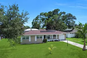246 SE 44th St, Cape Coral, FL 33904 - Photo 37
