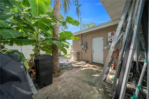 246 SE 44th St, Cape Coral, FL 33904 - Photo 33