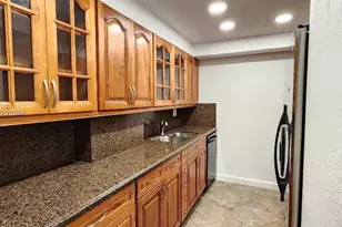 1621 Collins Ave, Miami Beach, FL 33139 - Photo 5