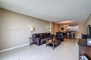 19380 Collins Ave, Sunny Isles Beach, FL 33160 - Photo 15
