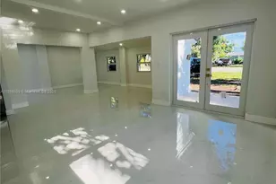 1501 NE 176th St, North Miami Beach, FL 33162 - Photo 3