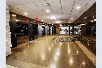 5555 Collins Ave #9S, Miami Beach, FL 33140 - Photo 27