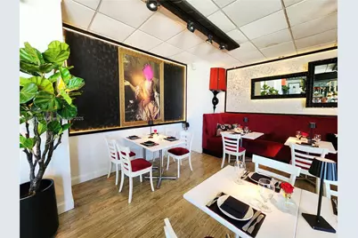 5555 Collins Ave #9S, Miami Beach, FL 33140 - Photo 29