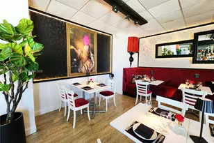 5555 Collins Ave, Miami Beach, FL 33140 - Photo 29