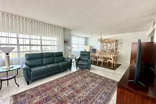 1950 S Ocean Dr, Hallandale Beach, FL 33009 - Photo 21