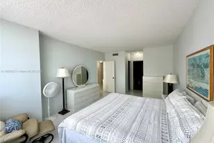 1950 S Ocean Dr, Hallandale Beach, FL 33009 - Photo 35