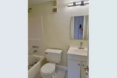 9317 NW 1st Ct #105, Pembroke Pines, FL 33024 - Photo 17