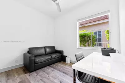 830 Lavender Cir #0, Weston, FL 33327 - Photo 11