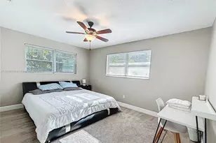 921 NW 14th St, Fort Lauderdale, FL 33311 - Photo 33