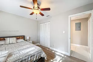 921 NW 14th St, Fort Lauderdale, FL 33311 - Photo 31