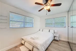 921 NW 14th St, Fort Lauderdale, FL 33311 - Photo 25