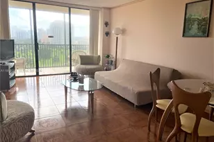 20379 W Country Club Dr, Aventura, FL 33180 - Photo 9