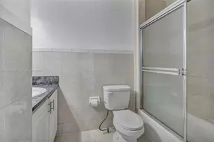 94 Pleasant Hill Ln, Tamarac, FL 33319 - Photo 19