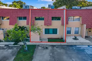 94 Pleasant Hill Ln, Tamarac, FL 33319 - Photo 27