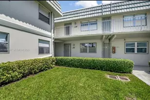197 Flanders E, Delray Beach, FL 33484 - Photo 7