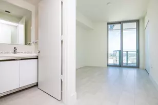 2000 Metropica Wy, Sunrise, FL 33323 - Photo 31