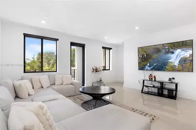 436 SE 12th Ct, Fort Lauderdale, FL 33316 - Photo 5