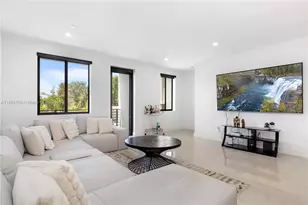 436 SE 12th Ct, Fort Lauderdale, FL 33316 - Photo 5