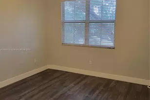 2851 W Prospect Rd, Tamarac, FL 33309 - Photo 11