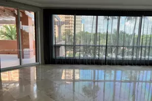 10 Edgewater Dr, Coral Gables, FL 33133 - Photo 7